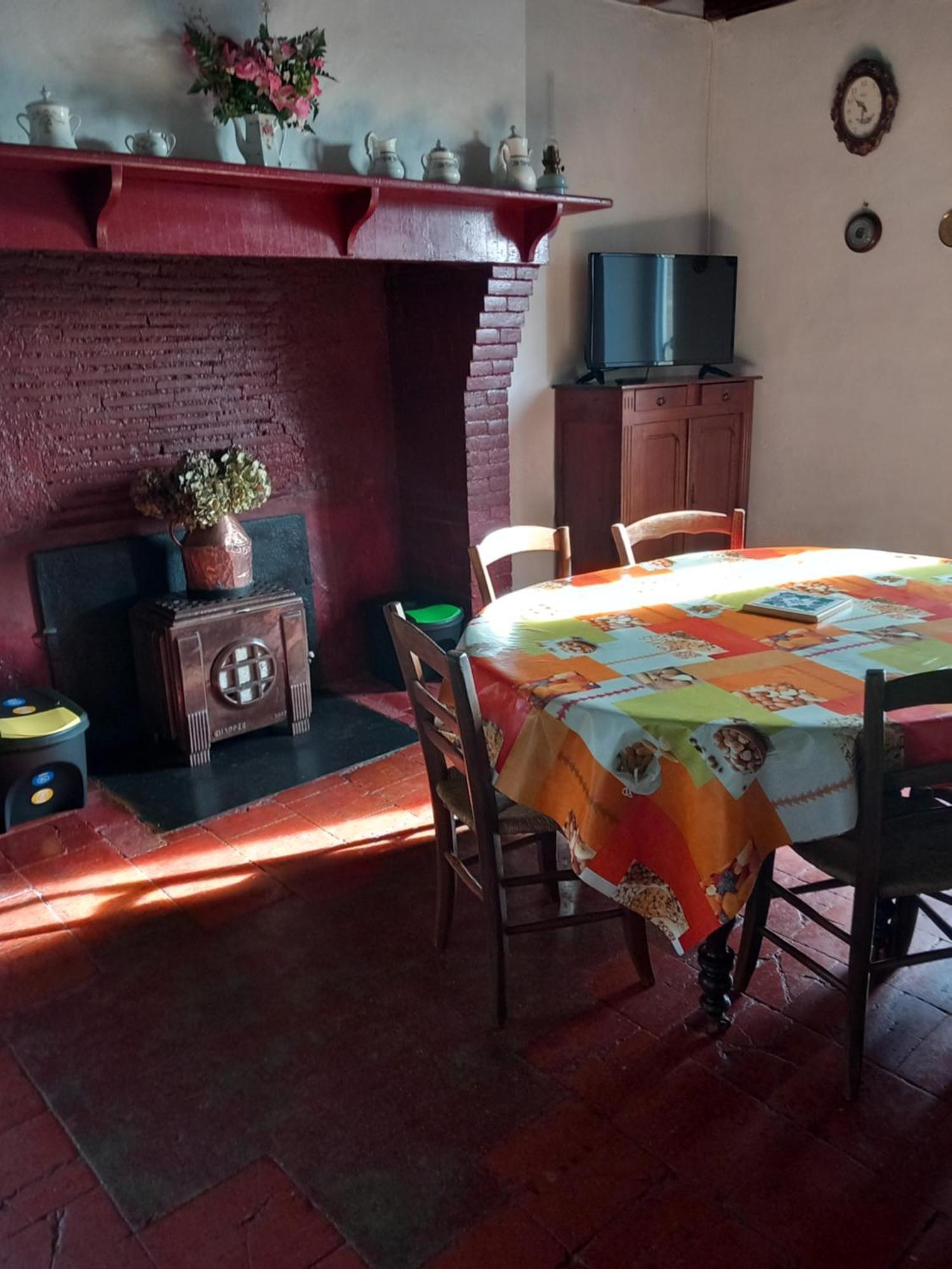 Maison De Campagne Les Chenes. Panjas Exterior foto